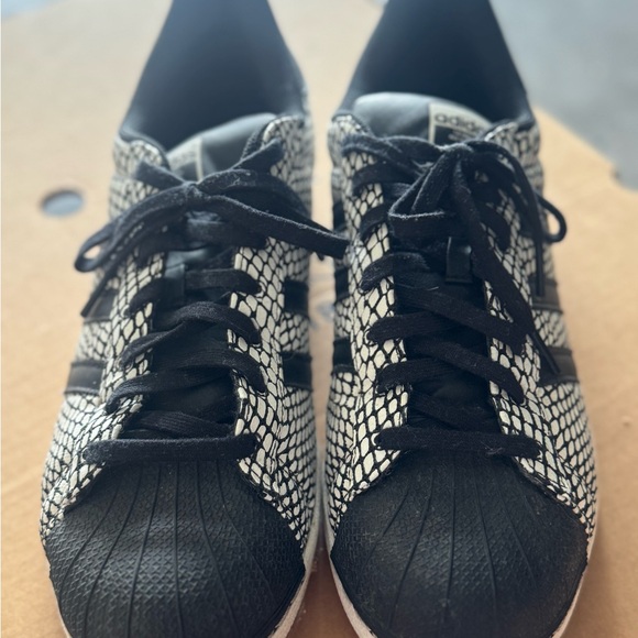 Adidas Monochrome Mesh Sneakers - Picture 2 of 5